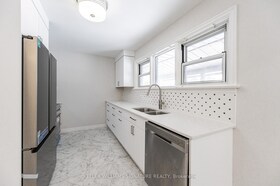 18 Ridgewood Avenue, Waterloo, ON , MLS #X12051529 , Image - 1