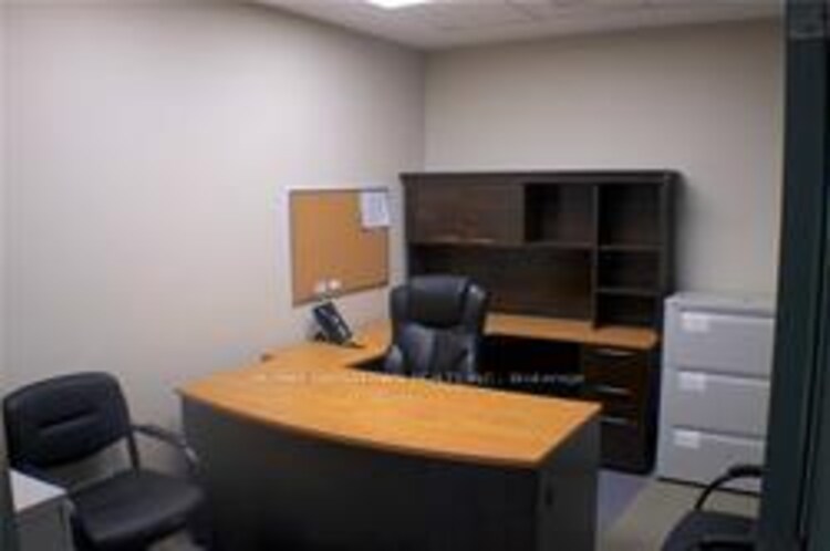 17075 Leslie Street, Newmarket, ON, Newmarket Industrial Park