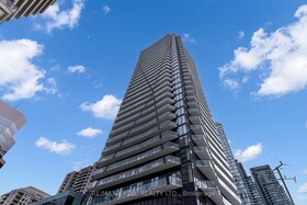 15 Ellerslie Avenue, Toronto, ON , MLS #C12052006 , Image - 1