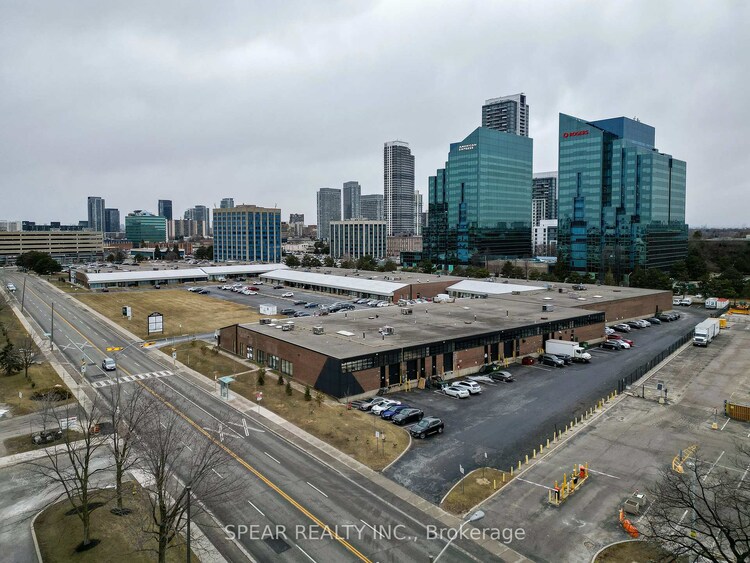 280-422 Consumers Road, Toronto, ON, Henry Farm