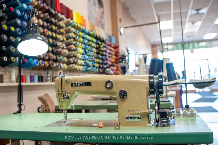 2010 Trim Road, Orleans - Cumberland and Area, ON, 1119 - Notting Hill/Summerside