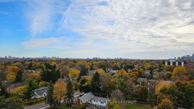 7167 YONGE Street, Markham, ON, Thornhill