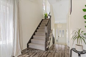 40 Dartmouth Gate, Hamilton, ON , MLS #X12052481 , Image - 1