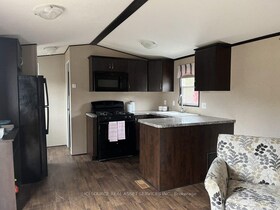 1047 Bonnie Lake Camp Rd Road, Muskoka, ON , MLS #X12052644 , Image - 1