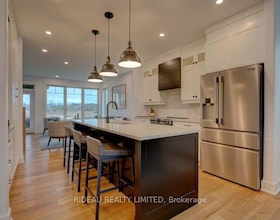 137 Hearthside Drive, Leeds and Grenvi, ON , MLS #X12052657 , Image - 1