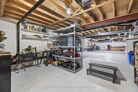 1835 HITCHCOCK Drive, Frontenac, ON , MLS #X12052823 , Image - 1