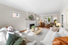 213 St Leonards Avenue, Toronto, ON