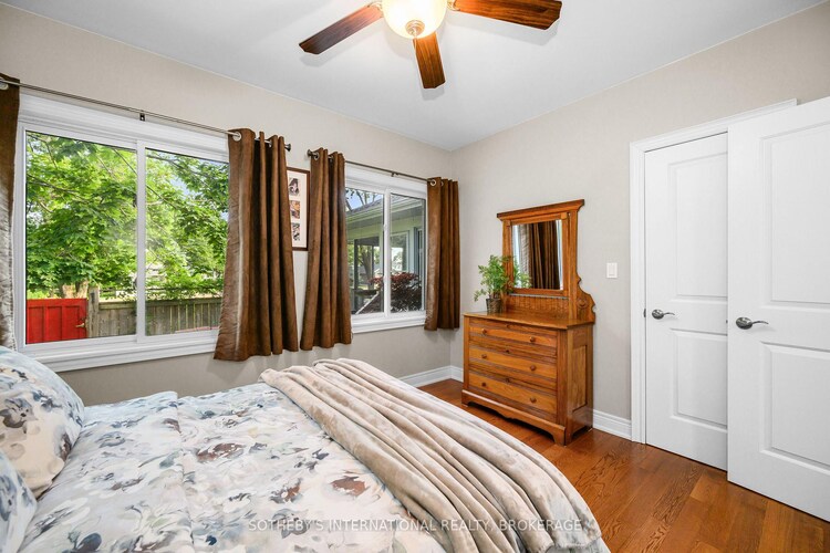 880 Edgemere Road, Fort Erie, ON, 334 - Crescent Park