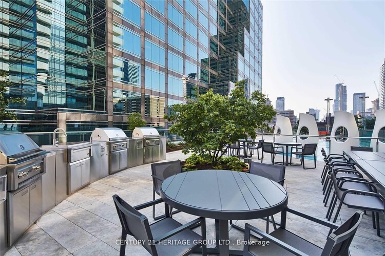 1 Bloor Street E, Toronto, ON, Church-Yonge Corridor