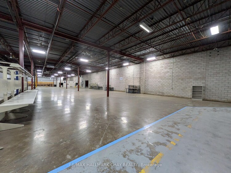 279 Bayview Drive, Barrie, ON, 400 East