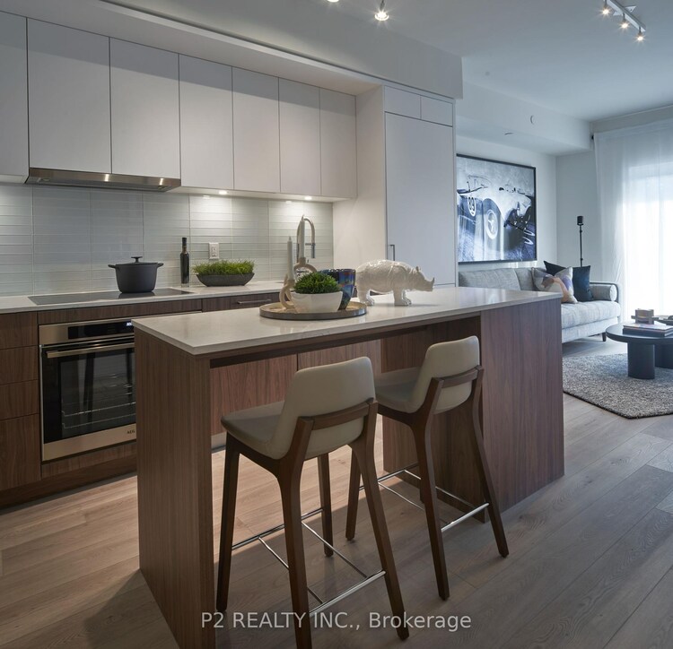 863 St Clair Avenue W, Toronto, ON, Wychwood