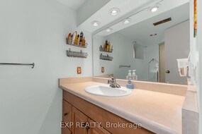 101 Erin Avenue, Hamilton, ON