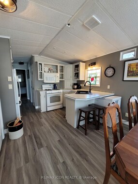 77307 Bluewater Highway, Huron, ON