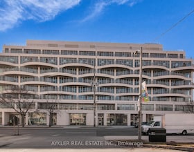 689 The Queensway N/A, Toronto, ON