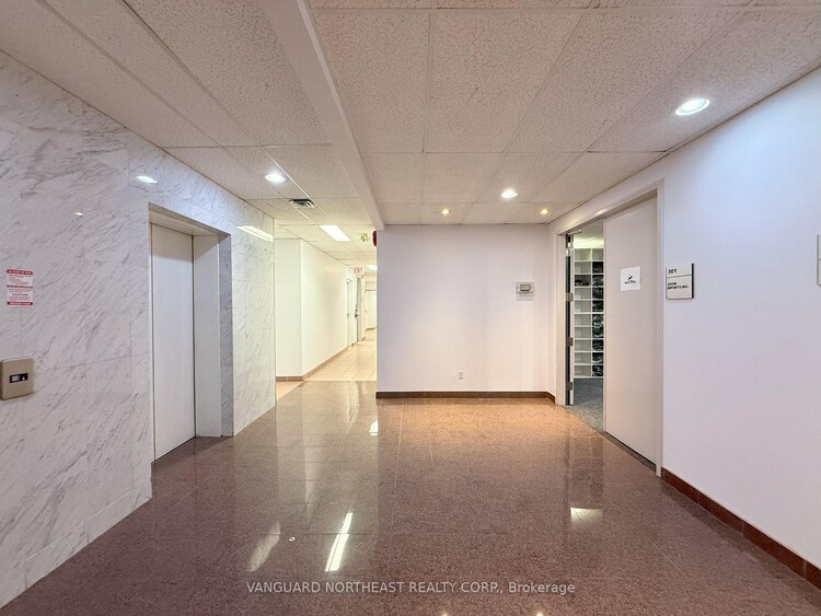 9040 Leslie Street, Richmond Hill, ON, Beaver Creek Business Park