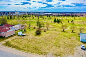 228-232 Ross Road, Cochrane, ON , MLS #T12446220 , Image - 1
