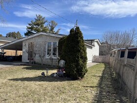 18 Bloomington Crescent, Toronto, ON , MLS #W12056390 , Image - 1
