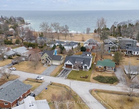 7 Crescent Drive, Frontenac, ON , MLS #X12821998 , Image - 1
