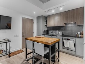 161 Roehampton Avenue, Toronto, ON , MLS #C12056898 , Image - 1