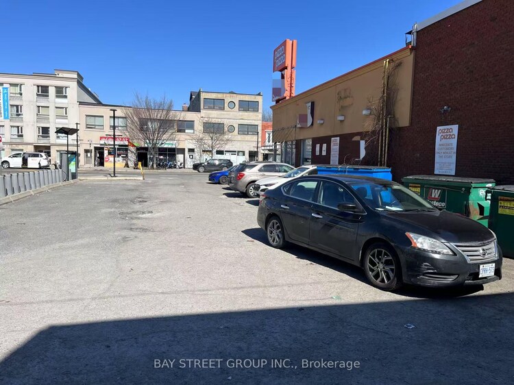 2795 Danforth Avenue, Toronto, ON, East End-Danforth