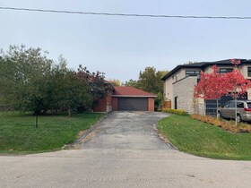 553 Valley Drive, Halton, ON , MLS #W12057175 , Image - 1