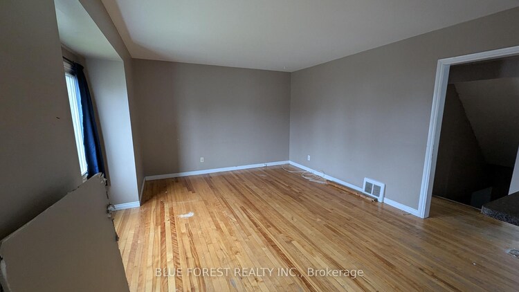 136 Chestnut Avenue, Sarnia, ON, Sarnia