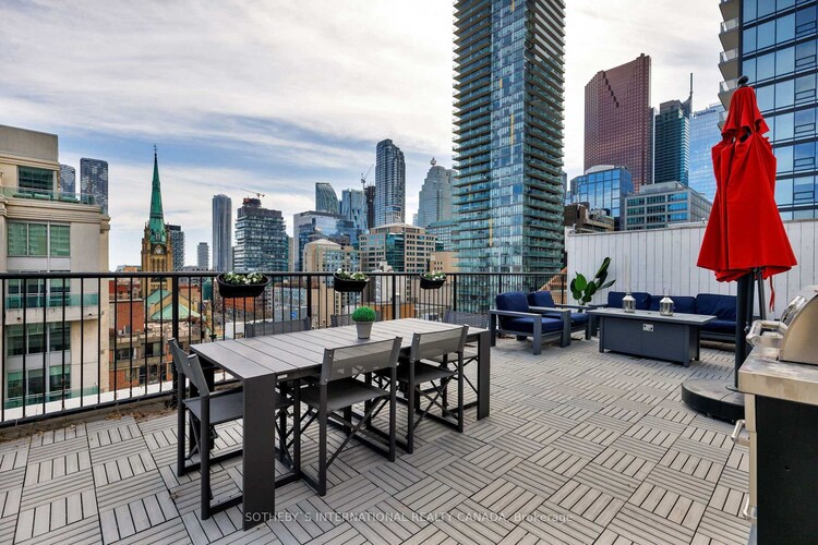 82 Lombard Street, Toronto, ON, Church-Yonge Corridor