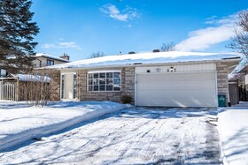 687 Harrow Place, Frontenac, ON , MLS #X12475775 , Image - 1