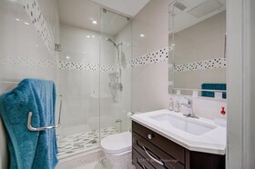 19 Royal County Down Crescent, York, ON , MLS #N12565248 , Image - 1