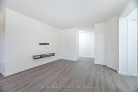944 Caledonian View, Waterloo, ON , MLS #X12025165 , Image - 1