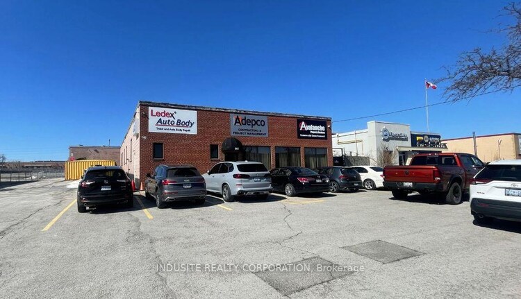 565 Speers Road, Oakville, ON, 1014 - QE Queen Elizabeth