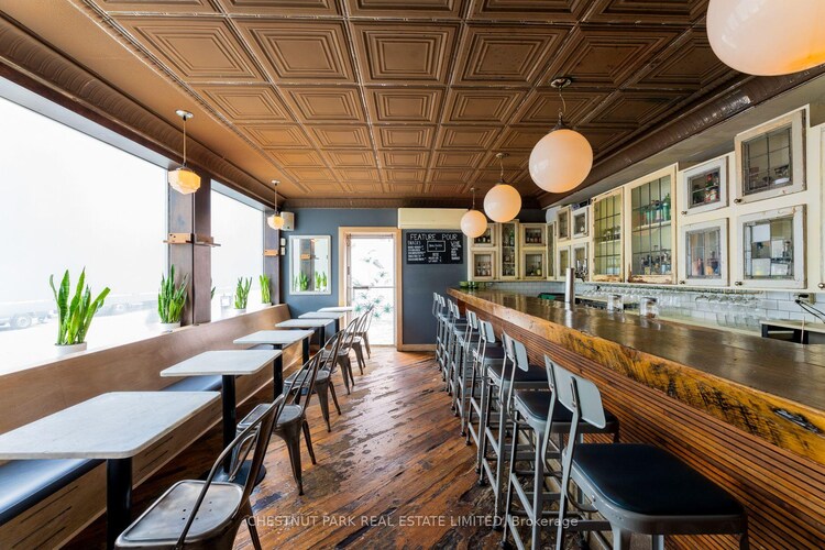 923 Dundas Street W, Toronto, ON, Trinity-Bellwoods