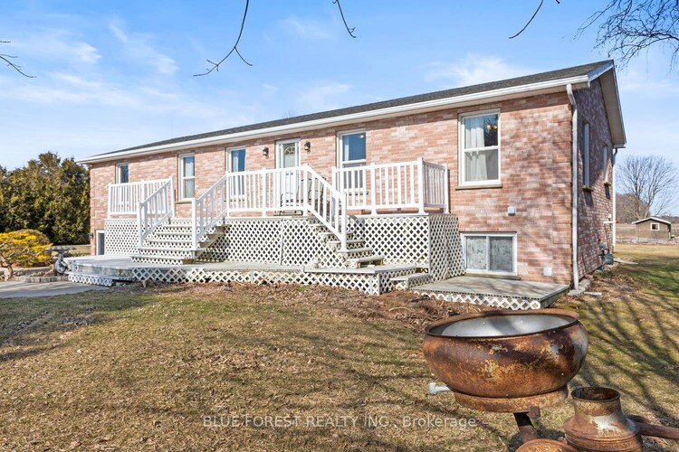 22120 Talbot Road, West Elgin, ON, New Glasgow