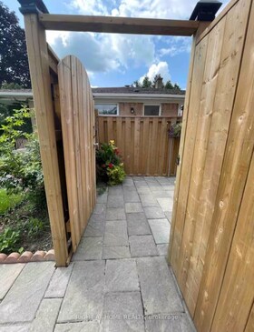 18 Ravenrock Court, Toronto, ON , MLS #C12565348 , Image - 1