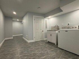 26 Kenninghall Boulevard, Peel, ON , MLS #W12025698 , Image - 1