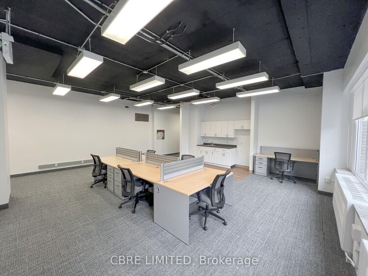 2 Carlton Street, Toronto, ON, Church-Yonge Corridor