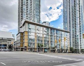 9 Spadina Avenue, Toronto, ON , MLS #C12850736 , Image - 1