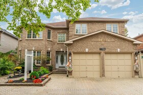 1106 Ridge Valley Drive, Durham, ON , MLS #E12554500 , Image - 1