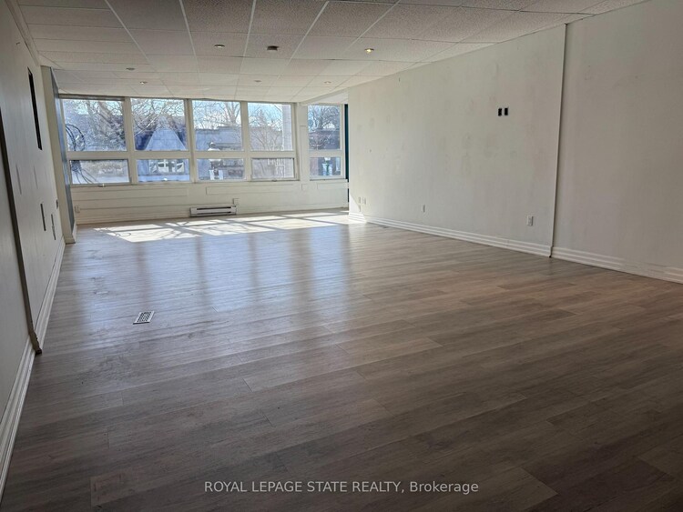 1036 King Street W, Hamilton, ON, Westdale