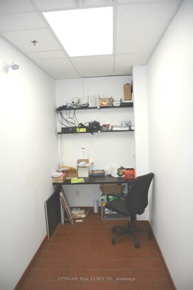 603 Colborne Street E, Brantford, ON , MLS #X12470772 , Image - 1