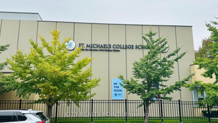 1500 Bathurst Street, Toronto, ON, Forest Hill South