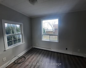 33 lakeshore Drive, Stormont, Dund, ON , MLS #X12956578 , Image - 1