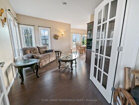 6218 SHANNON Lane, Stormont, Dund, ON , MLS #X12086296 , Image - 1