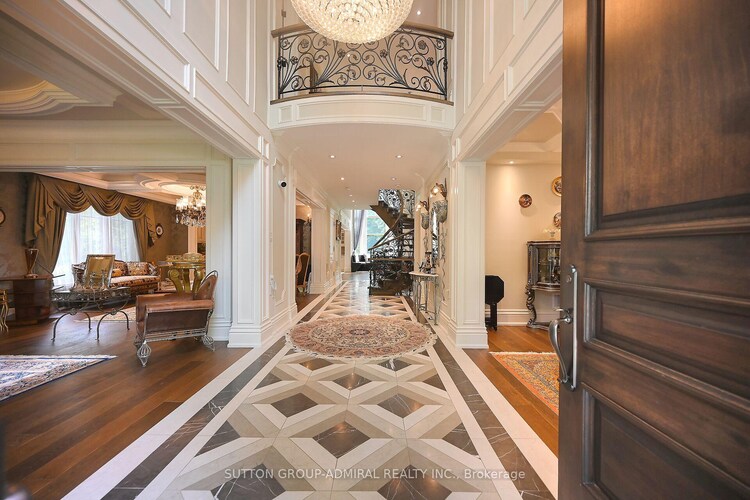 883 Parkland Avenue, Mississauga, ON, Clarkson