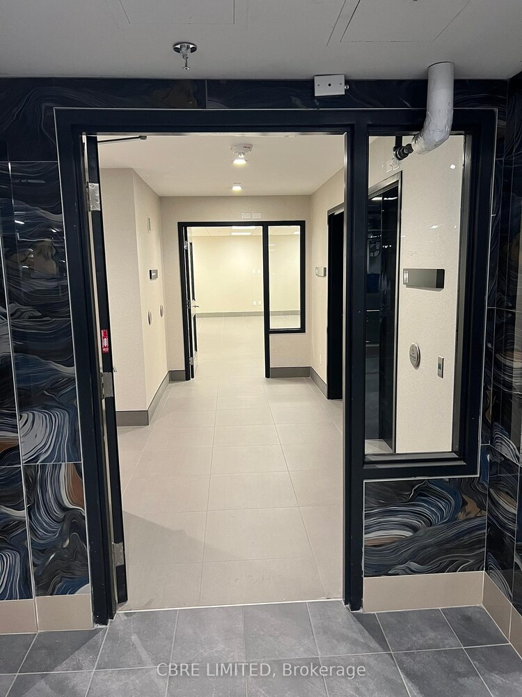 2520 Eglinton Avenue W, Mississauga, ON, Central Erin Mills