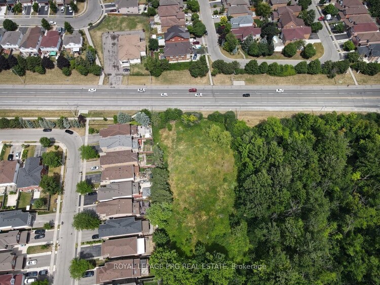 10196 Bramalea Road, Brampton, ON, Sandringham-Wellington