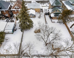 43 East Avenue, Brantford, ON , MLS #X12578184 , Image - 1