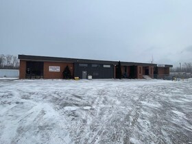 500 Boundary Road, Stormont, Dund, ON , MLS #X11906842 , Image - 1