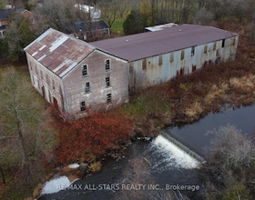 175 Laidlaw Street N, Durham, ON , MLS #N12812754 , Image - 1