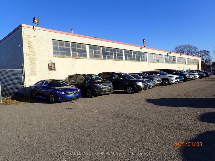 182&188 Park Road S, Oshawa, ON, Vanier